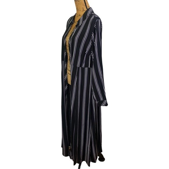 TORRID Open Front Challis Striped Maxi Kimono Duster - Picture 4 of 16